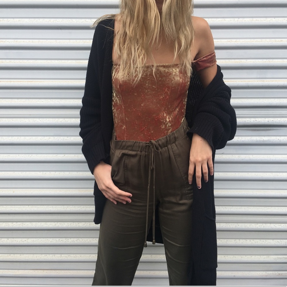 Love stitch Olive Draw String Pants